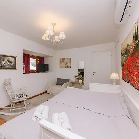 La Perla Nella Foresta Holiday home *